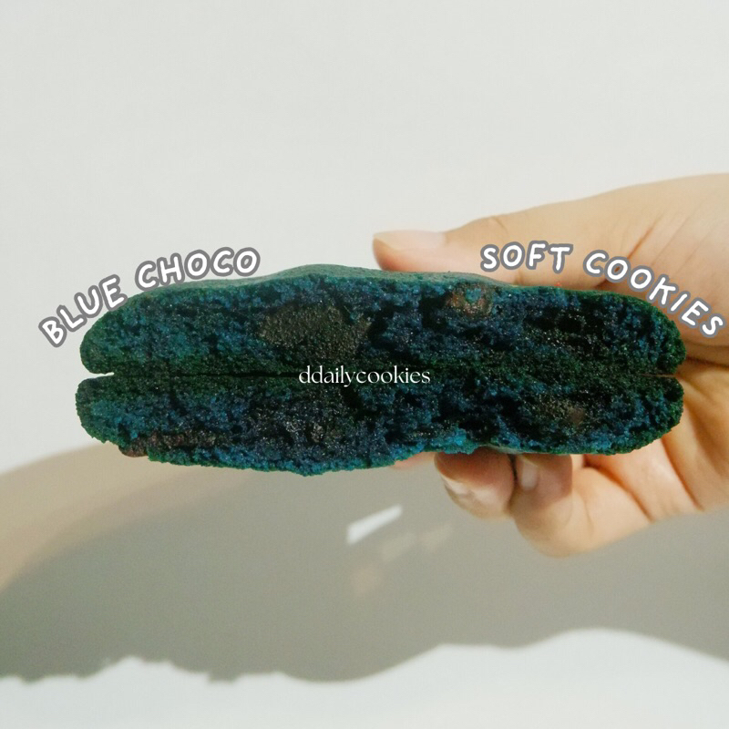 

Daily Cookies - Soft baked cookies - Soft cookies - Blue Choco Soft Cookies