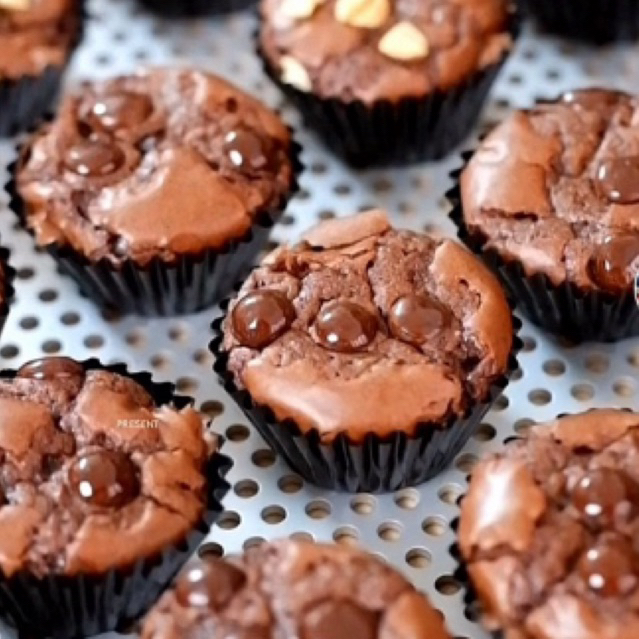 

Kue Kering Brownie Mini Cookie Nyoklat Toping Bebas Toples Lebaran Hamper gift