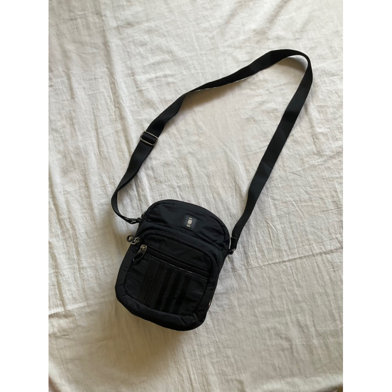 K-Swiss Nylon Sling Bag