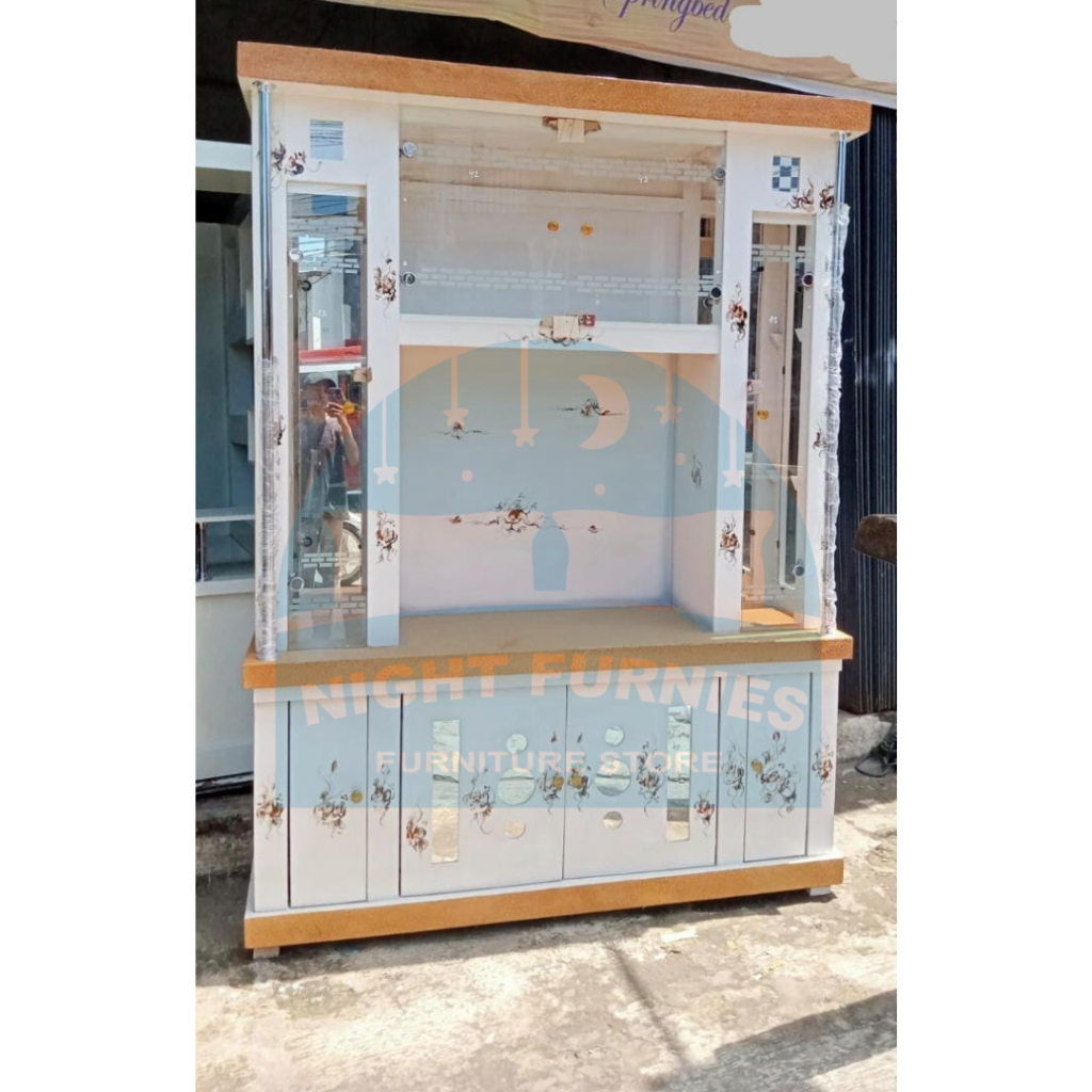 Bufet Pajangan 4 Pintu Kaca / Lemari Pajangan Tv Kaca / Buffet Tv Pajangan Kristal Ruang Tamu Rata