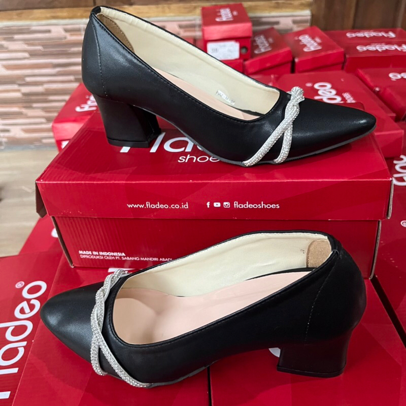 Sepatu Pantofel Wanita PTU Hak 5cm Fld Mutiara