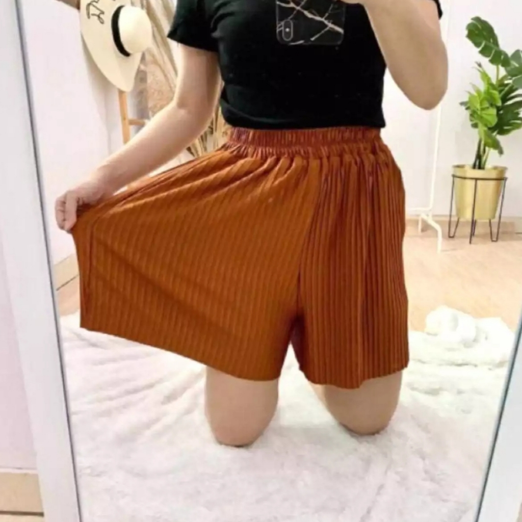 Hotpants Plisket Celana Pendek Plisket Lidi Jumbo Short Wanita Celana Pendek Santai