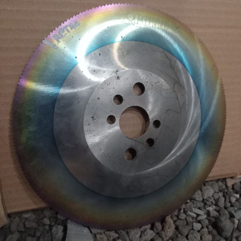 Circle SAW HSS APOLLO DMO9 Pelangi Dia 215 mm T 1.6 mm Bahan Pisau, bahan Pisau Seset, Bahan Bilah, 