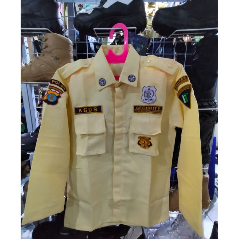 baju pdl/pdh satpam krem 1 stel berikut logonya