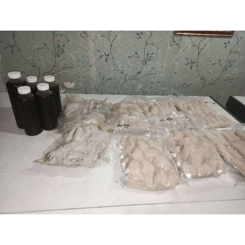 

pempek campur isi 10