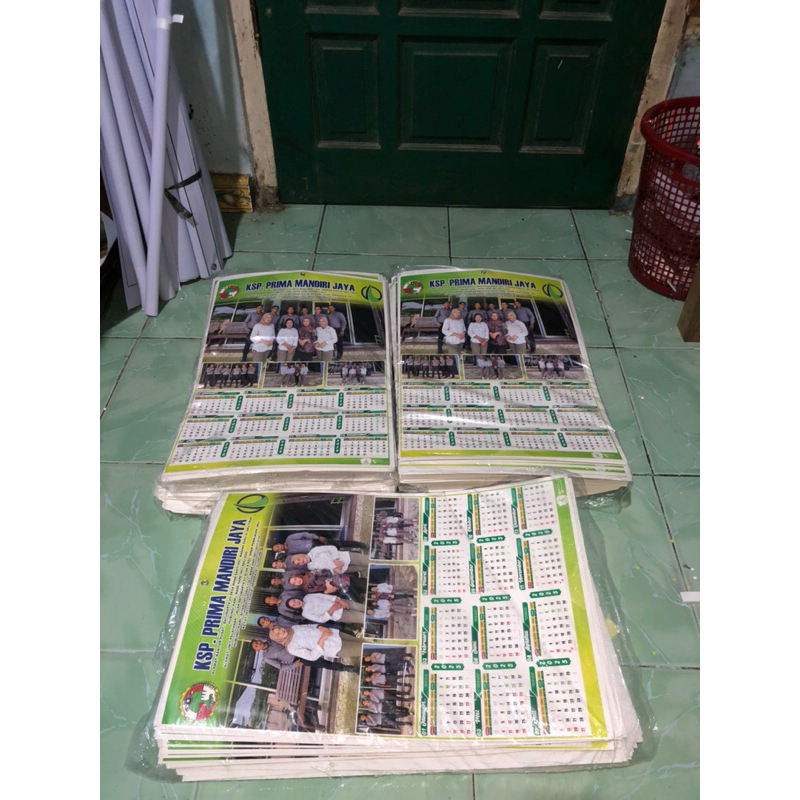 

KALENDER DINDING MURAH