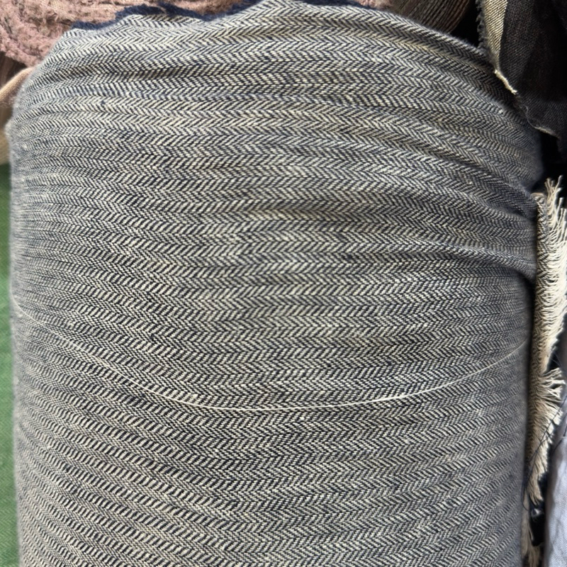 kain linen  herringbone import ( harga meter )