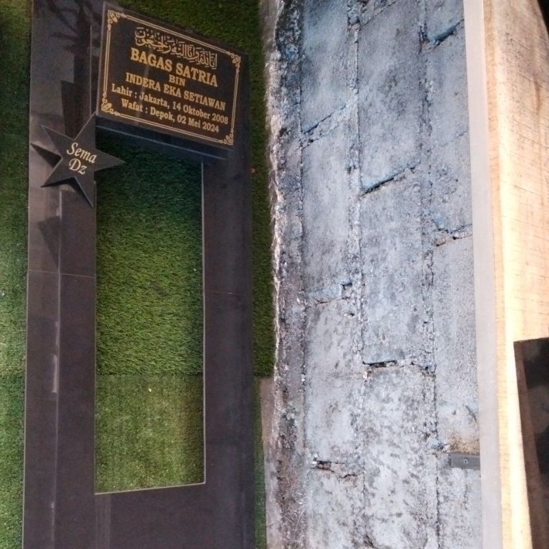 Makam Full Granit 50x140 Kuburan Granit