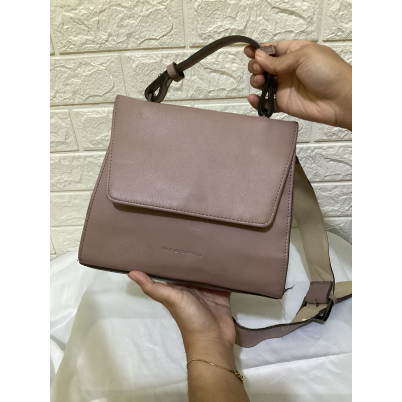 Tas Sling bag alice martha preloved second