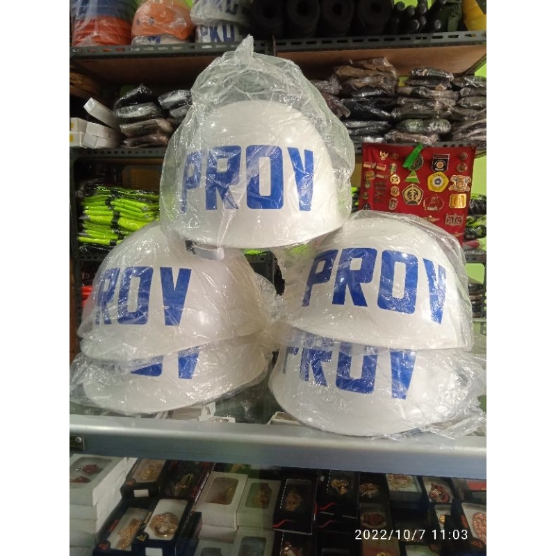 HELM PROVOS BANSER HELM PROVOS HELM PROVOS PUTIH