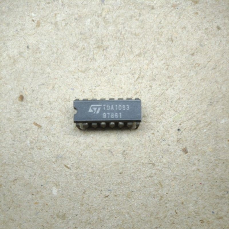 IC TDA 1083