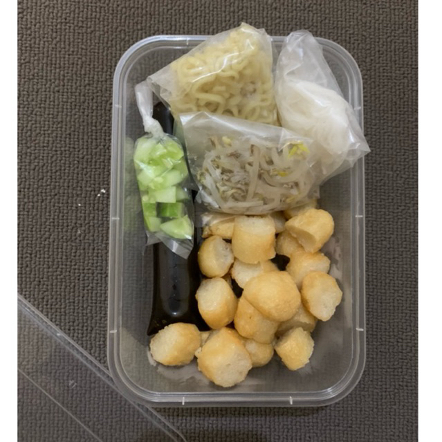 

Rujak Mie khas Palembang