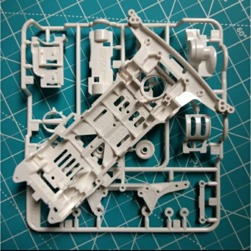 Tamiya super 2 abs chassis set white