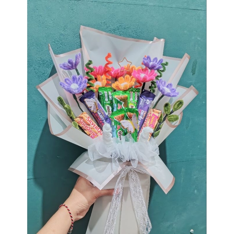 

Buket Coklat, Buket Kawat Bulu, Murah