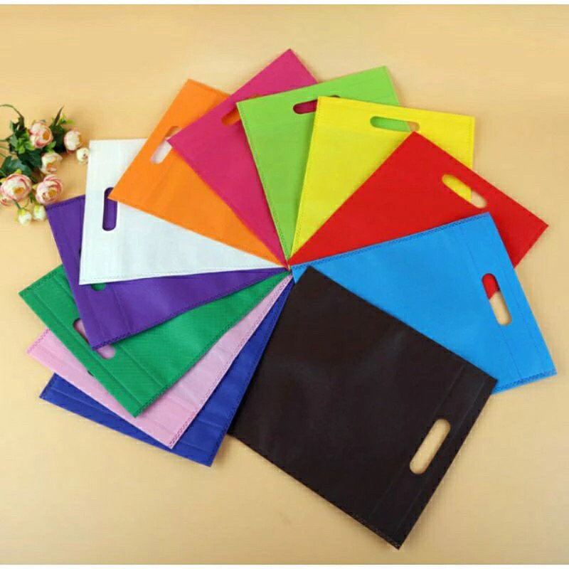 

(KODIAN ISI 20 ) Goodie bag oval 25x35(kodian isi 20pcs)-goodie bag plong