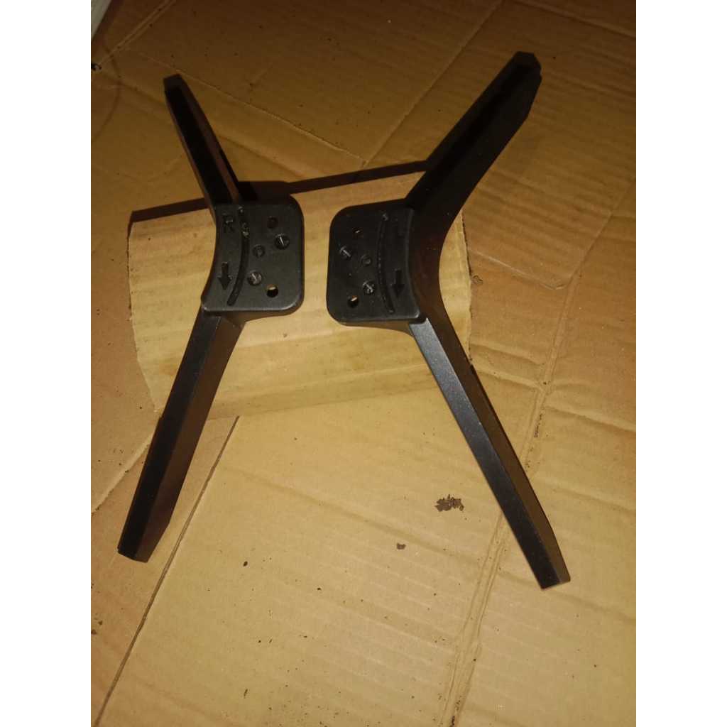 STAND BRACKET KAKI PEDESTAL DUDUKAN TV LED COOCAA 32 INCH 32CTD2000 32ctd