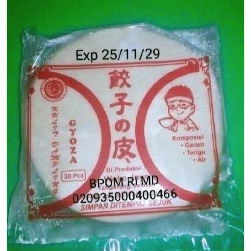 

Kulit Gyoza isi 20 pcs.diameter 10cm lembut halus,Lentur, tidak mudah sobek 100%halal