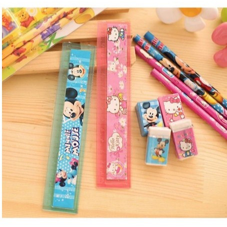 

PP Set Alat Tulis Anak Sekolah 5in1 Pensil Peraut Penghapus Penggaris Karakter Lucu Peruncing 5in1