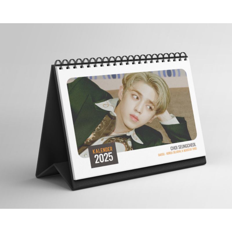 

Kalender S.Coups Seventeen 2025