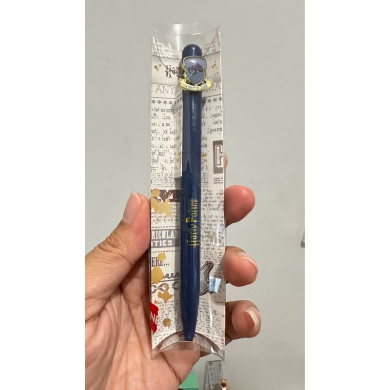 

[READY STOCK] Pulpen Ravenclaw Miniso x Harry Pott
