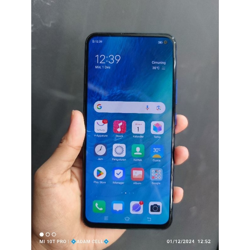 Vivo v19 ram 8/128 hp second