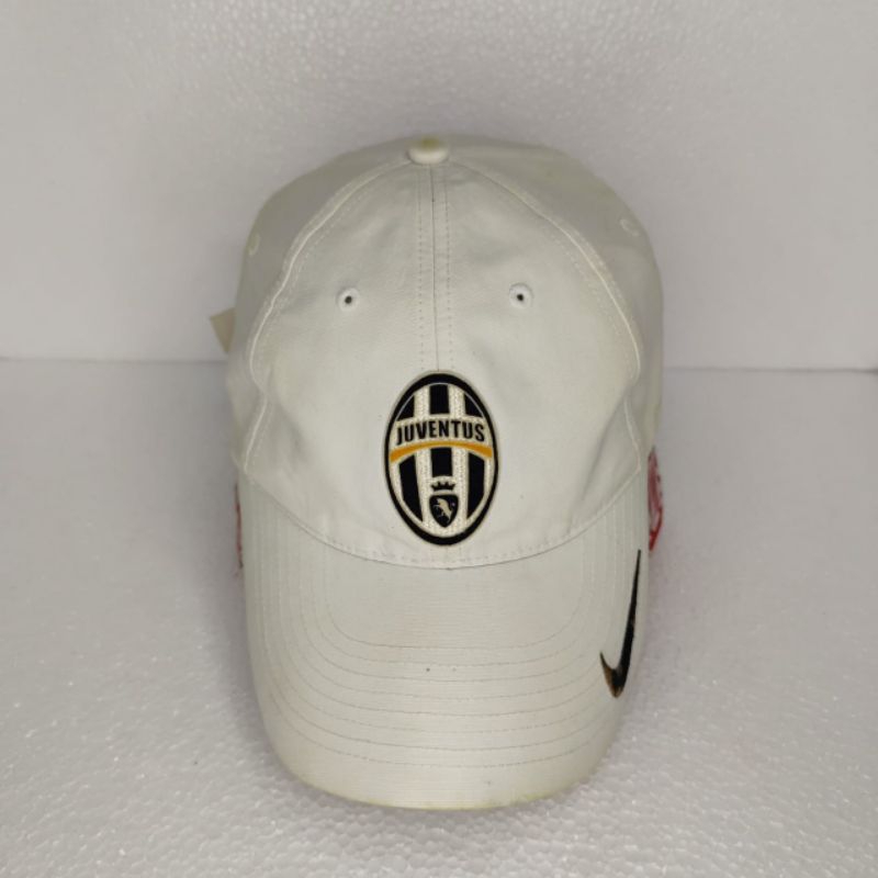 Nike X Juventus caps