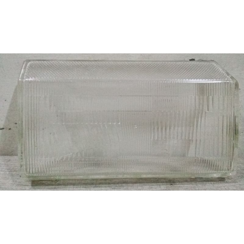 mika kaca lampu depan Toyota kijang grand extra tahun 1994-1996 original bagian kanan