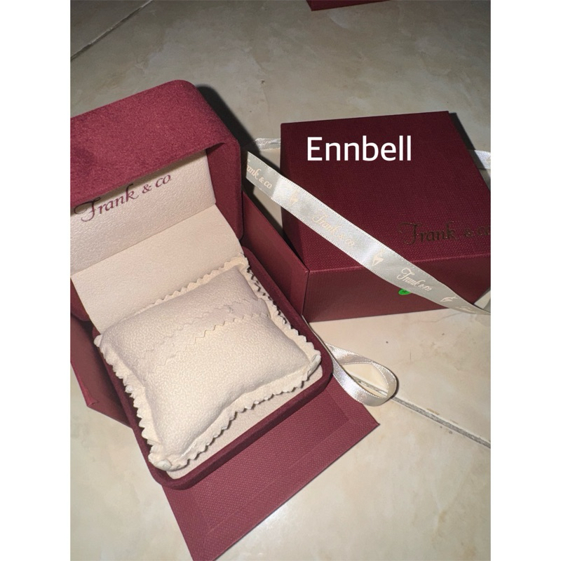 box perhiasan Frank&Co