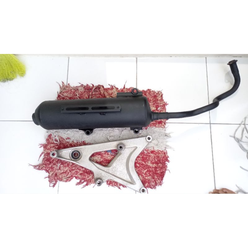 knalpot ori + swing arm vario 125/150 led old