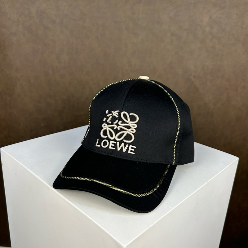 TOPI LOEWE PREMIUM QUALITY