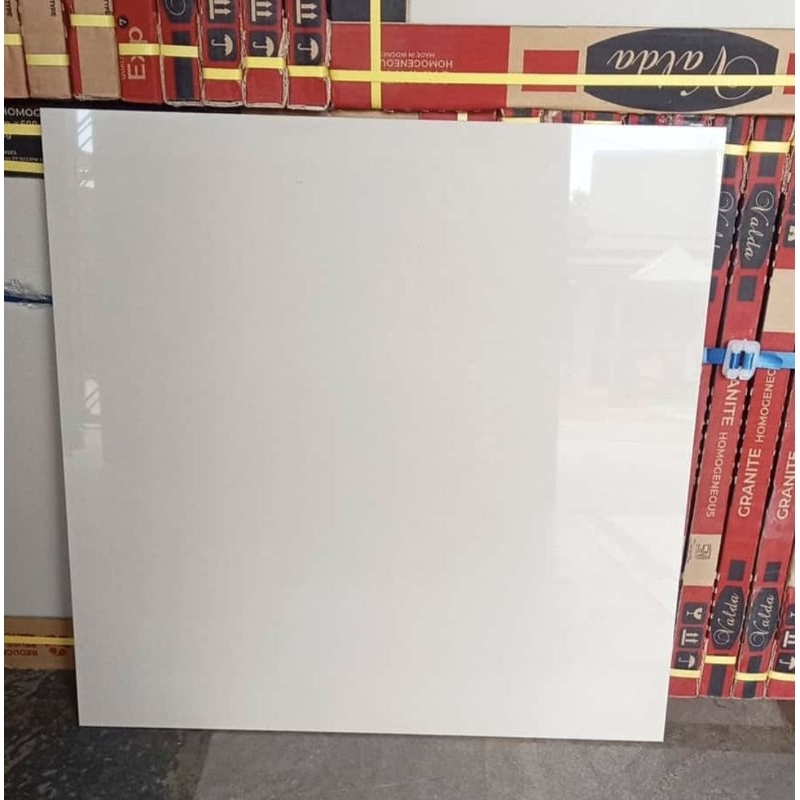 Granit Lantai 60x60 Remo Crem
