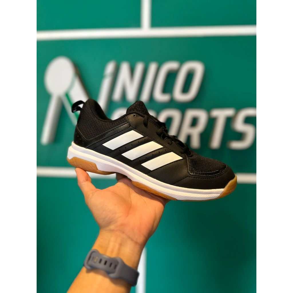 Sepatu Adidas Ligra