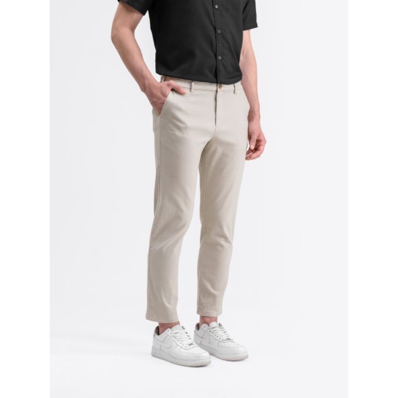 Celana Chinos Livehaf