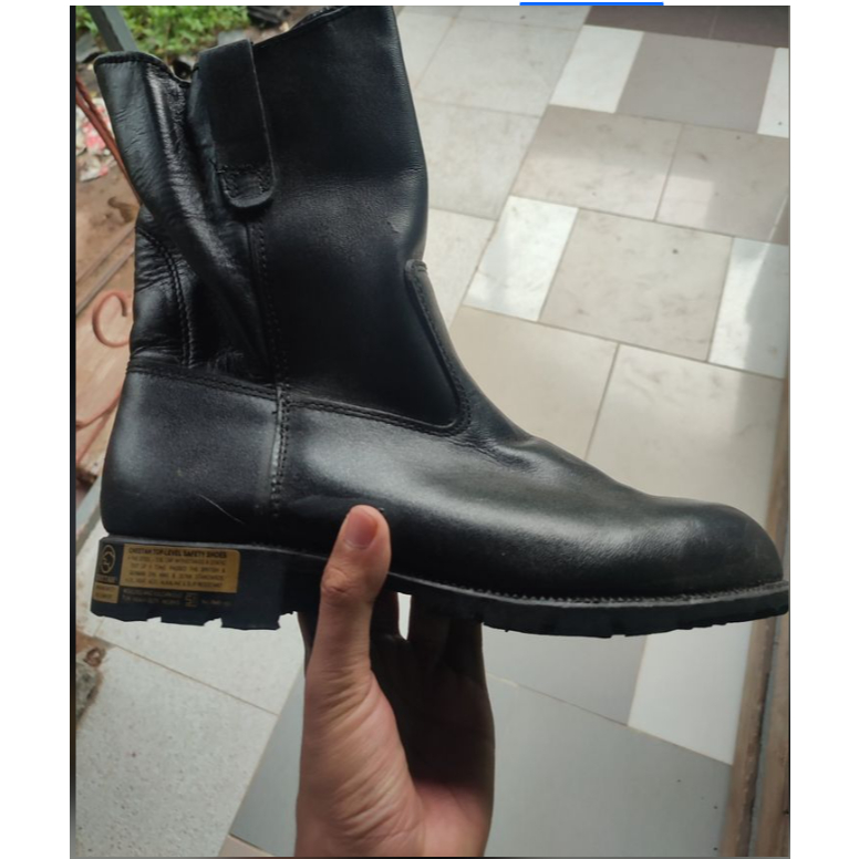 SEPATU SAFETY Merk CHEETAH Code Number 188