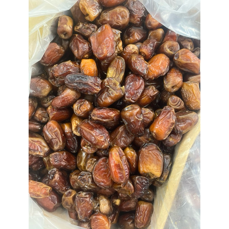 

Kurma Mesir Golden Valley 1kg | Kurma Madu Mesir