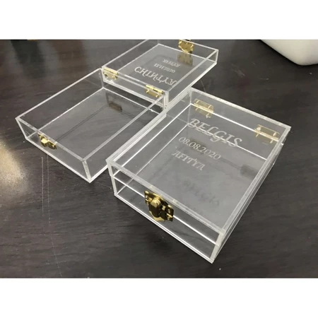 

Box Akrilik Mahar - Box mahar elegan