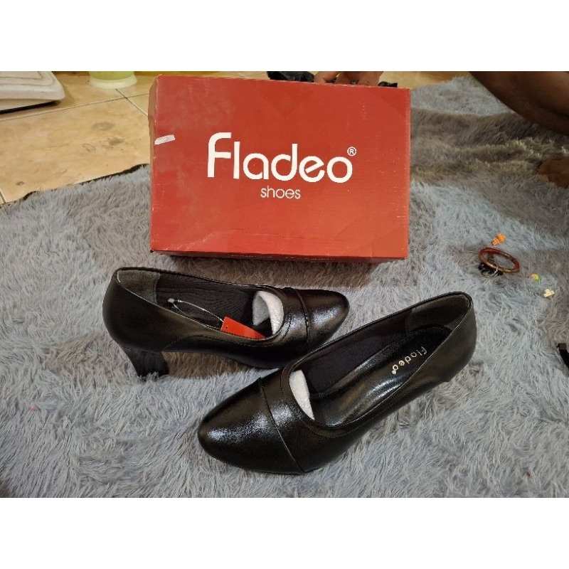 sepatu kerja wanita high heels sepatu kantor elegan fladeo hitam hak sepatu perbankan