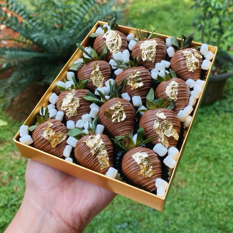 

Large Berry Box (12 Pcs)