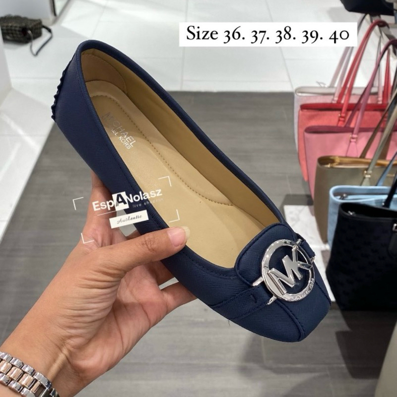 [Espanolasz] Sepatu MK 100% Original Store