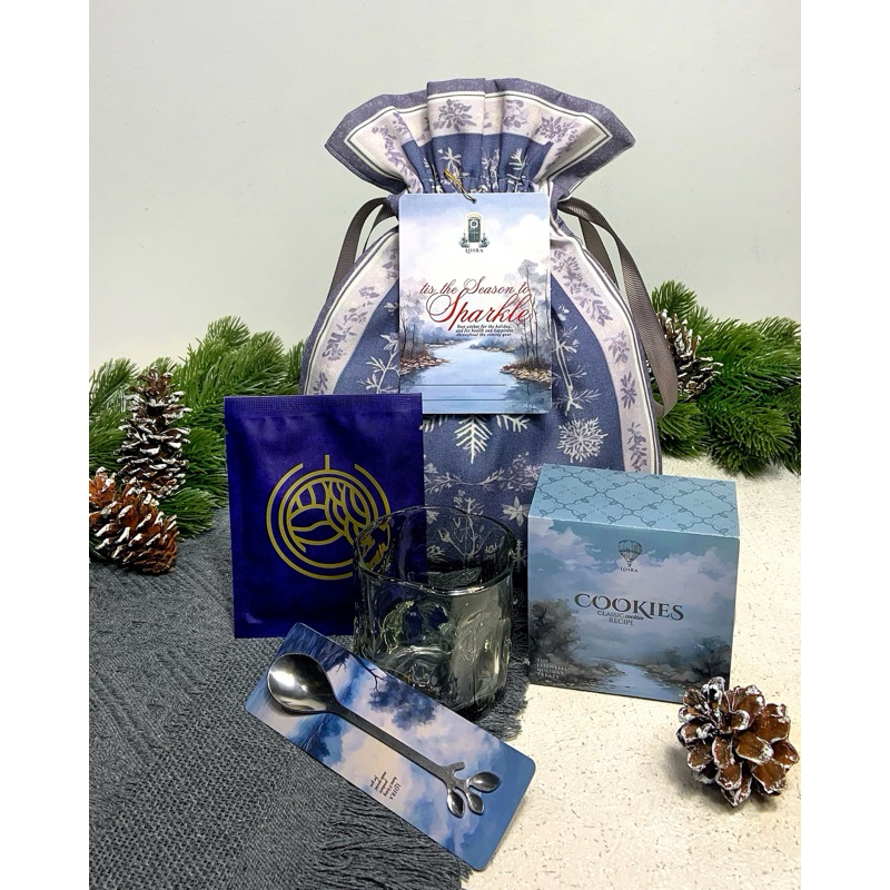 

VIENNA - LoiraParcel/Christmas hampers/ Natal/ Parcel/ KueKering/ Cookies/ XMasGift