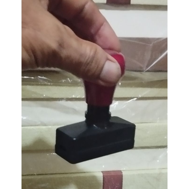 

stempel nama flash, stempel warna ukuran 16x54mm dan 14x54mm