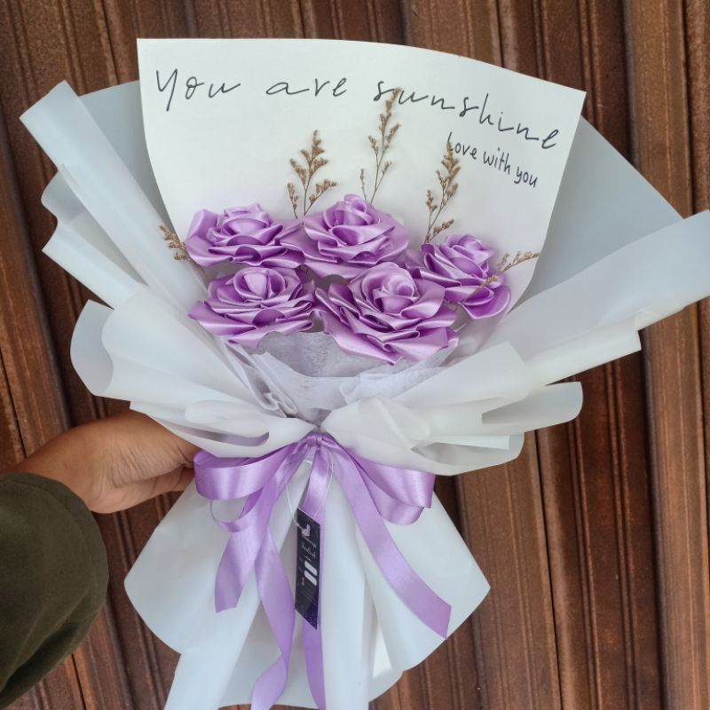 (READY STOK) Buket bunga pita satin / buket wisuda/ buket anniversary/ buket valentine/ buket putih/