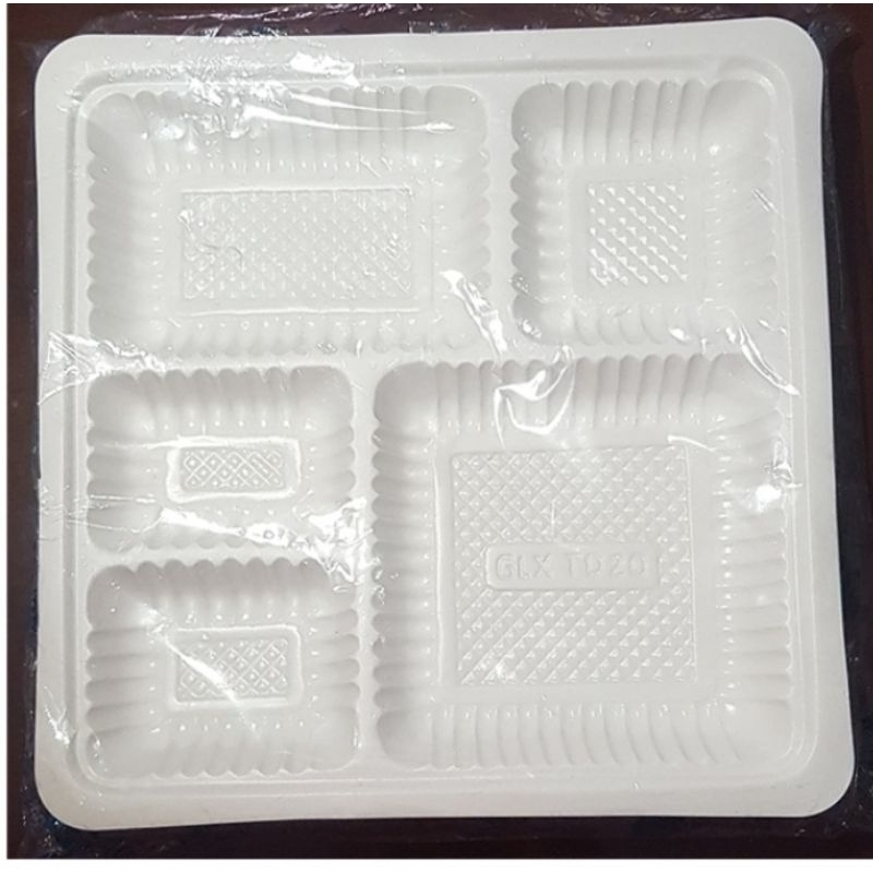 Mika sekat 5 putih susu untuk dus 20x20 cm