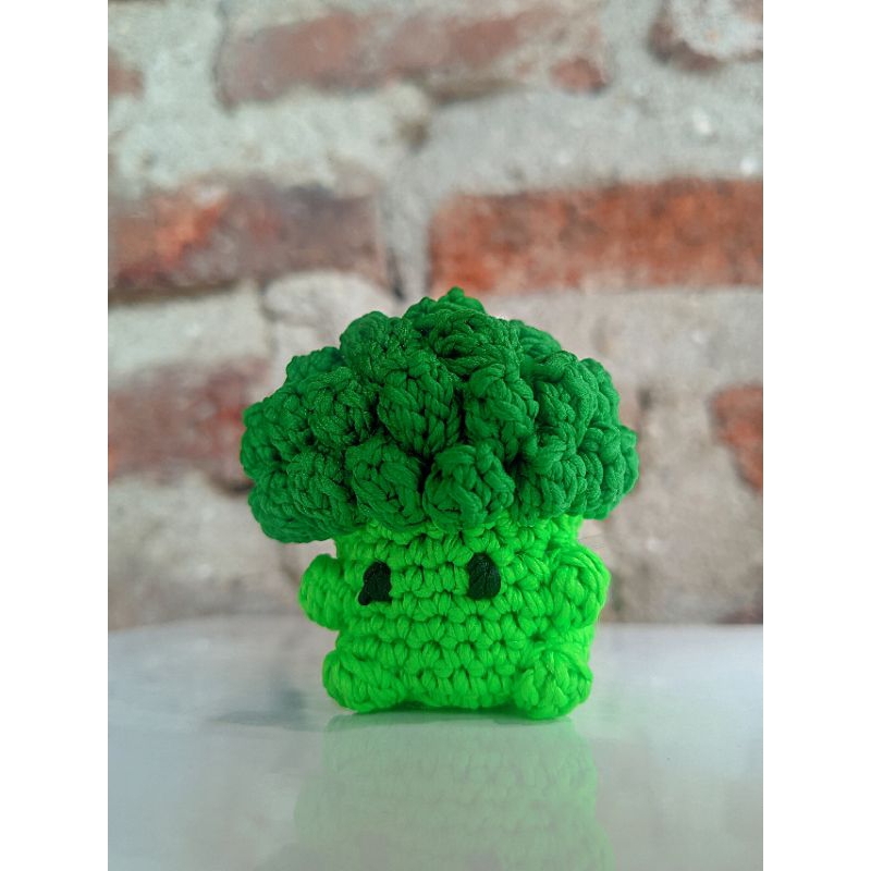 yanira | Brokoli rajut, gantungan kunci brokoli