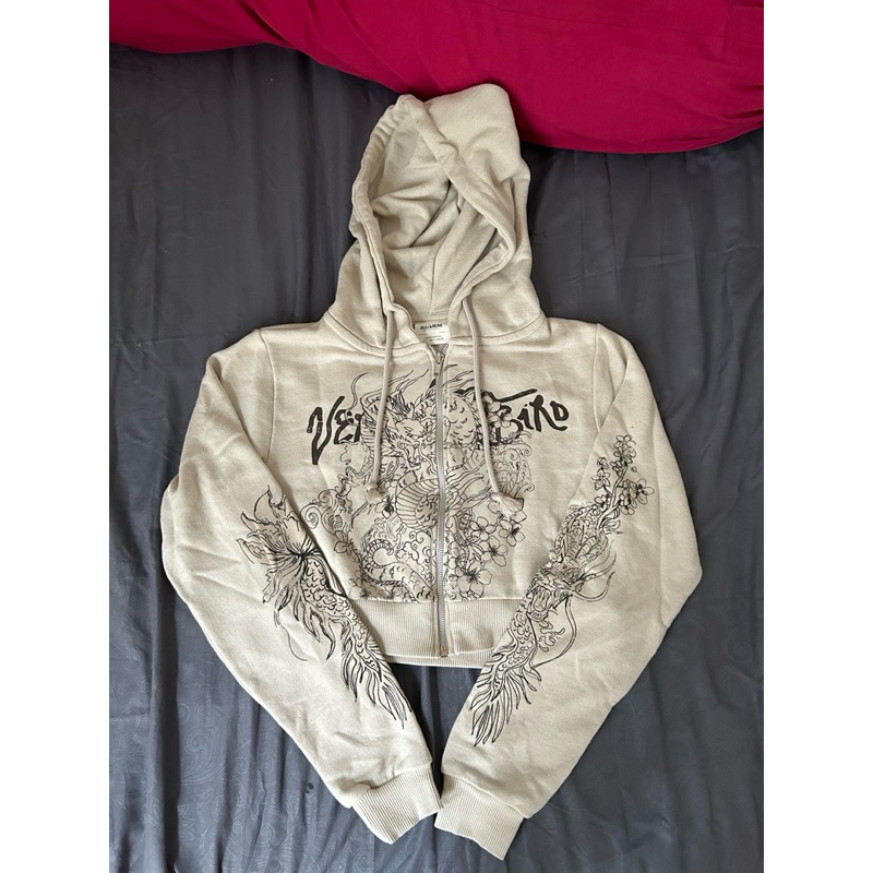 (PRELOVED) Pull & Bear y2k graphic cropped zipper hoodie