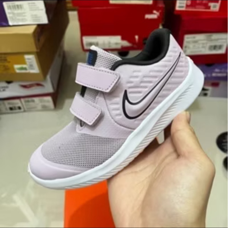 Preloved sepatu Nike anak