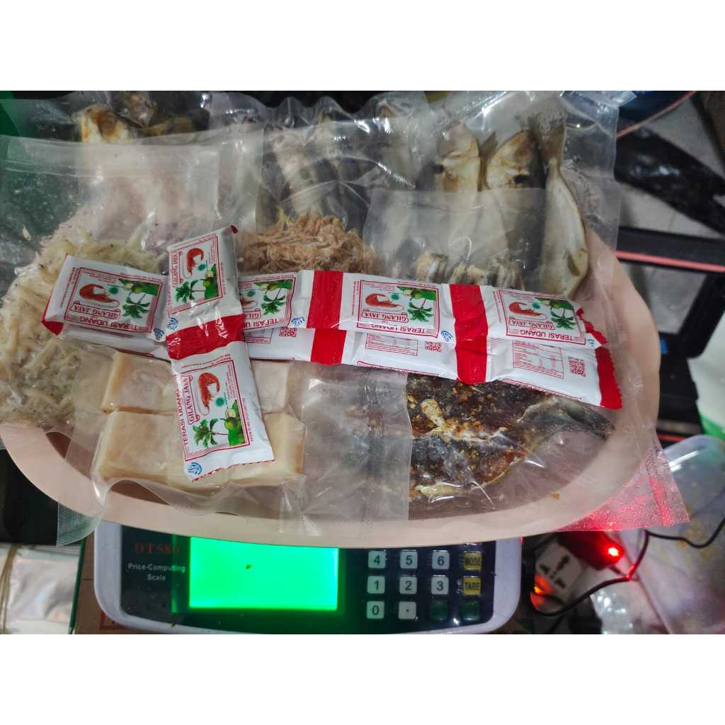 

Grosir Ikan Asin Dian - Paket Ikan Asin Murah Berkualitas 10 Varian