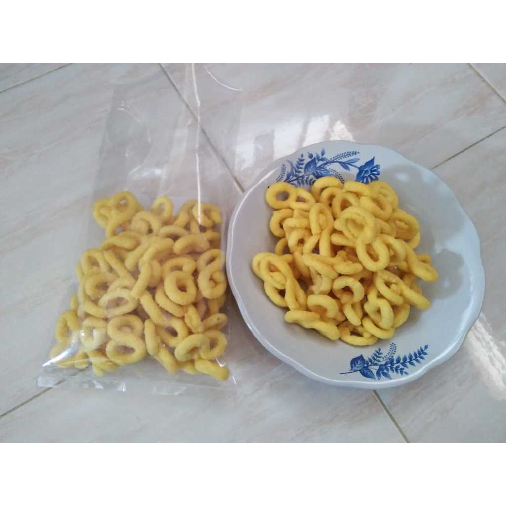 

Karak kaliang/ kue 8 khas minang
