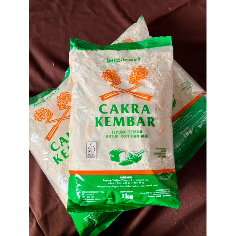 

TEPUNG TERIGU CAKRA KEMBAR BOGASARI UNTUK ROTI DAN MIE 1 KG