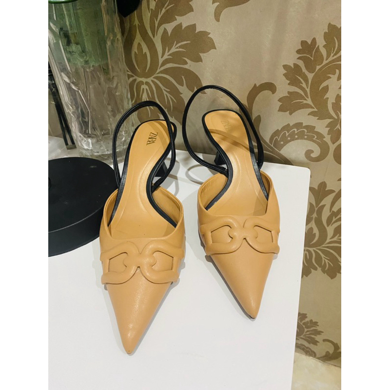 Preloved sepatu sendal merk Zara original 100%